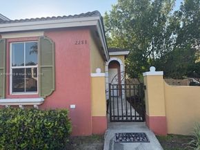 2288 NE 42nd Ave, Homestead FL 33033