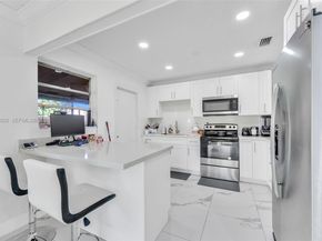 8820 SW 27th St, Miami FL 33165