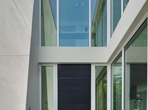 4700 N Meridian Ave, Miami Beach FL 33140
