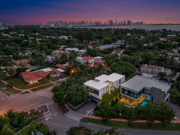 4700 N Meridian Ave, Miami Beach FL 33140