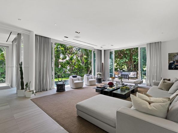 4700 N Meridian Ave, Miami Beach FL 33140