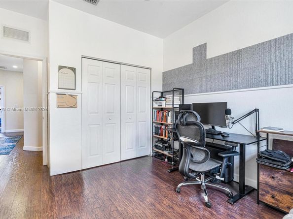 343 NE 37th Ter 343, Homestead FL 33033