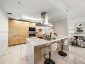 17111 Biscayne Blvd 803, North Miami Beach FL 33160