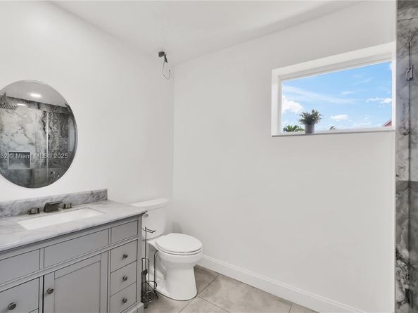 1730 N 55th Ave, Hollywood FL 33021