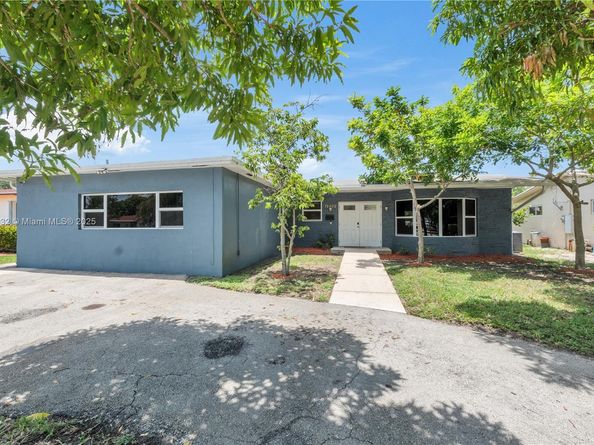 1730 N 55th Ave, Hollywood FL 33021