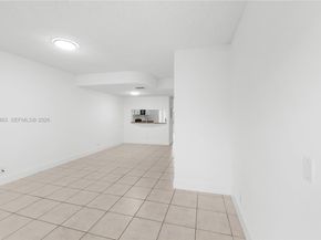 40 Simonton Cir 40, Weston FL 33326