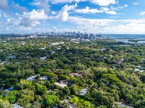 3610 Avocado Ave, Miami FL 33133