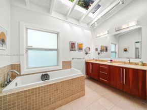 3610 Avocado Ave, Miami FL 33133