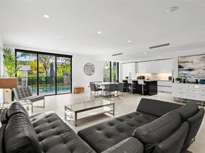 2572 NE 182nd Ter, North Miami Beach FL 33160