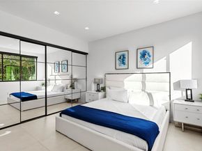 2572 NE 182nd Ter, North Miami Beach FL 33160