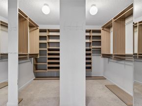 137 E Palm Dr, Margate FL 33063