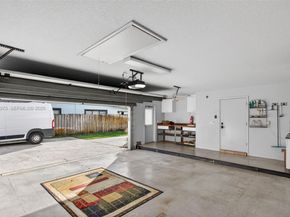 137 E Palm Dr, Margate FL 33063