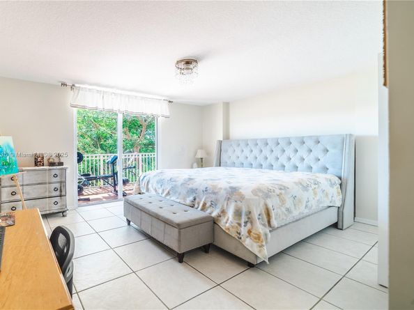 1650 Coral Way 507, Miami FL 33145