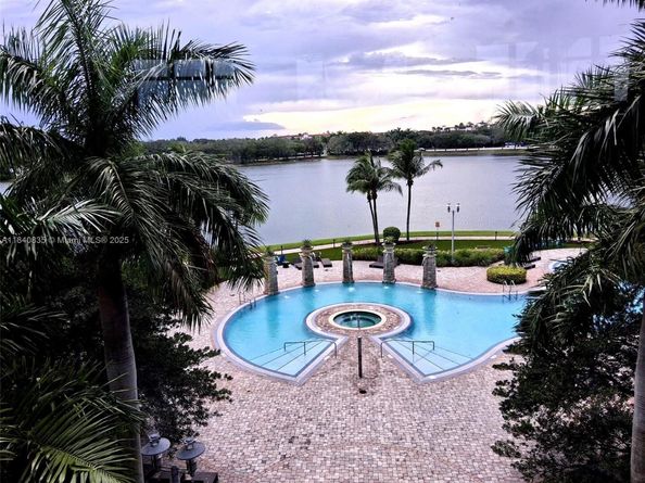 2641 N Flamingo Rd 2607N, Sunrise FL 33323