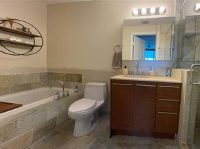2641 N Flamingo Rd 2607N, Sunrise FL 33323