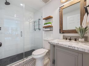 917 Granada Groves Ct., Coral Gables FL 33134