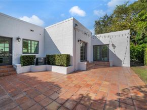 917 Granada Groves Ct., Coral Gables FL 33134