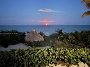 1121 Crandon Blvd D404, Key Biscayne FL 33149