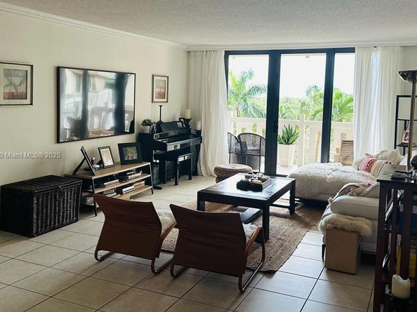 1121 Crandon Blvd D404, Key Biscayne FL 33149