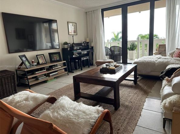 1121 Crandon Blvd D404, Key Biscayne FL 33149