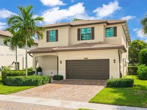 4806 Conifer Ct, Green Acres FL 33463