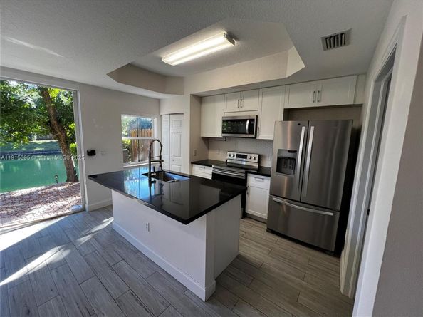 4954 Windward Way 1406, Dania Beach FL 33312