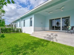1805 NW 22nd Ct, Miami FL 33125