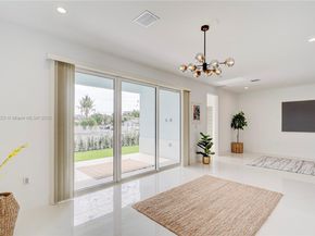 1805 NW 22nd Ct, Miami FL 33125