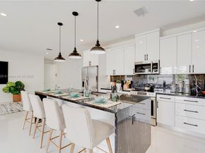 1805 NW 22nd Ct, Miami FL 33125