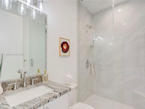 1805 NW 22nd Ct, Miami FL 33125