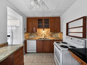 631 NE 56th Ct, Oakland Park FL 33334