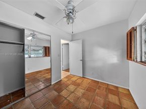 631 NE 56th Ct, Oakland Park FL 33334