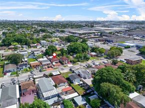 3140 NW 59th St, Miami FL 33142