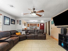 3140 NW 59th St, Miami FL 33142