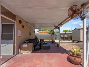 3140 NW 59th St, Miami FL 33142