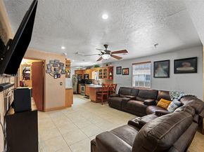 3140 NW 59th St, Miami FL 33142