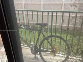 4677 NW 9th St 106, Miami FL 33126