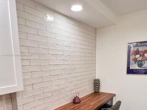 4001 Hillcrest Dr 1014, Hollywood FL 33021