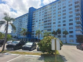 4001 Hillcrest Dr 1014, Hollywood FL 33021