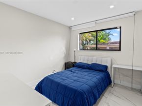 12424 NE 1st Ave, North Miami FL 33161