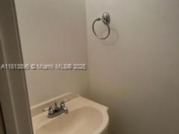 15410 SW 74th Cir Ct 1302, Miami FL 33193