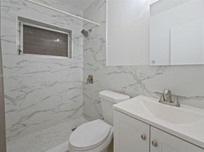 42 E 16th St, Hialeah FL 33010