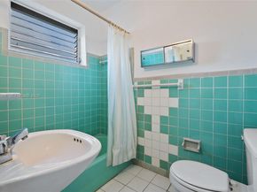 42 E 16th St, Hialeah FL 33010