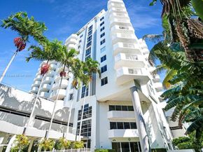 1621 Bay Rd PH1, Miami Beach FL 33139