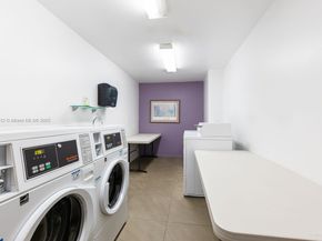 1621 Bay Rd PH1, Miami Beach FL 33139