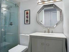 1621 Bay Rd PH1, Miami Beach FL 33139