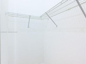 8964 W Flagler St 206, Miami FL 33174