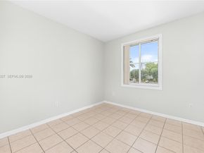 8964 W Flagler St 206, Miami FL 33174