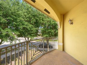 8964 W Flagler St 206, Miami FL 33174