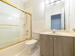8964 W Flagler St 206, Miami FL 33174